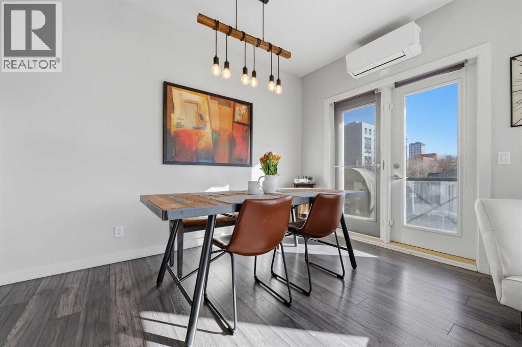 Single Family House for Sale in    Avenue SW Lower Mount Royal Calgary 