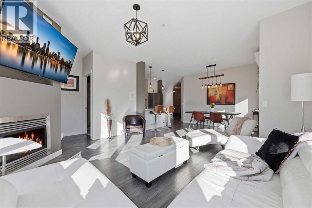 Single Family House for Sale in    Avenue SW Lower Mount Royal Calgary 