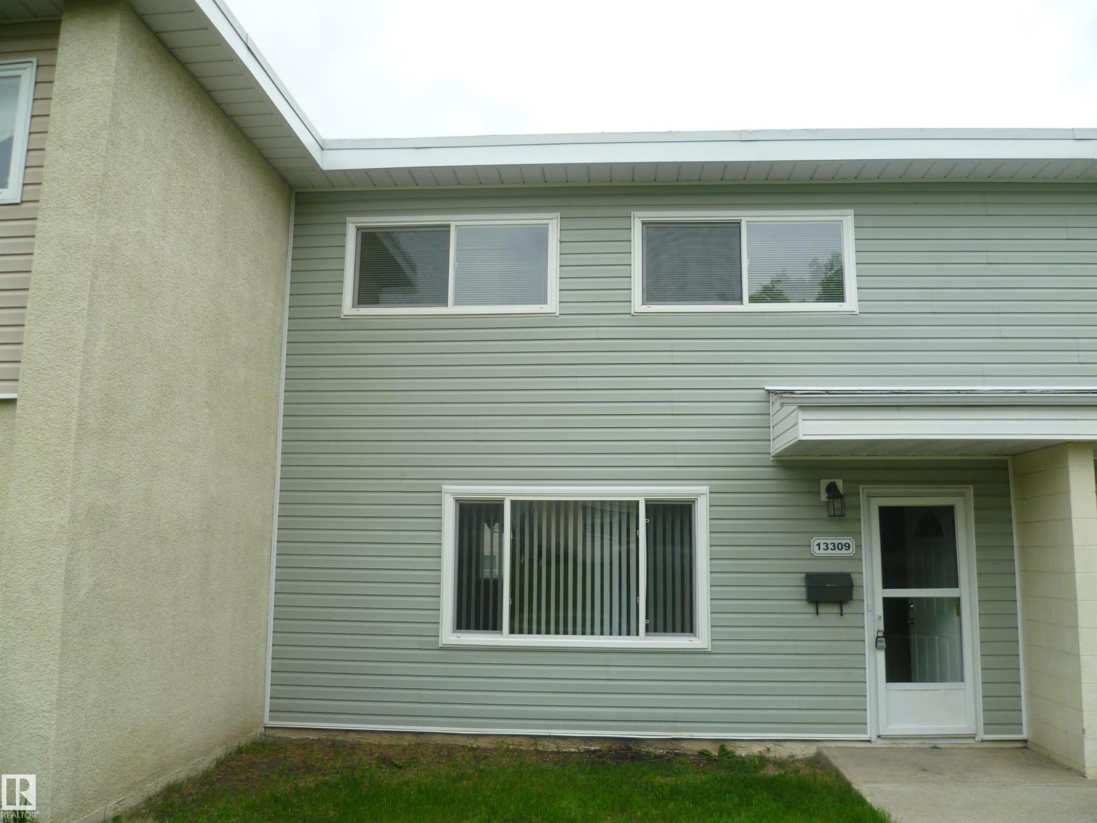 13309 89A ST NW, Edmonton