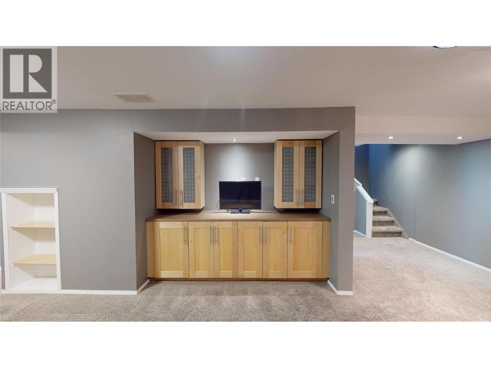 1005 16 Avenue S, Cranbrook