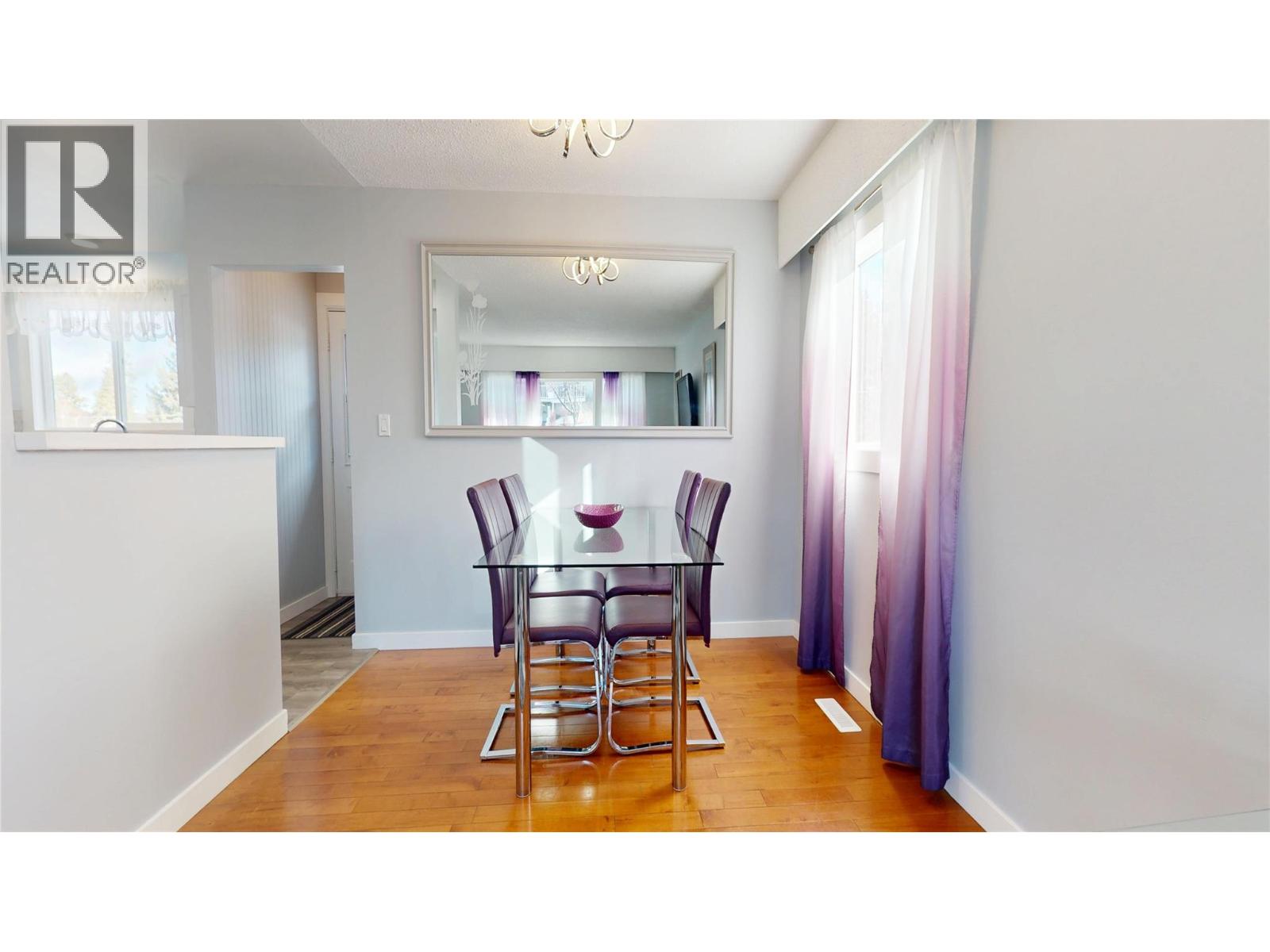 1005 16 Avenue S, Cranbrook