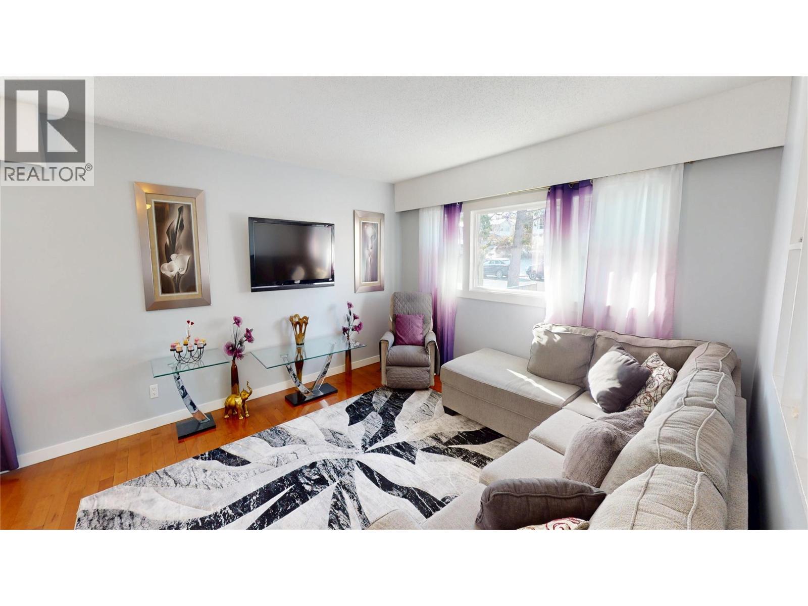 1005 16 Avenue S, Cranbrook