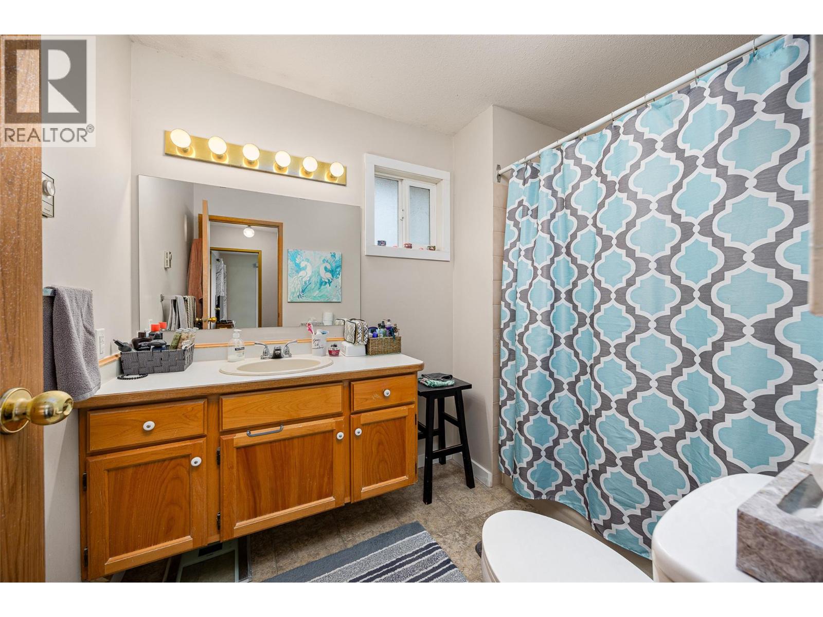 970 OAKVILLE Street Unit# 104, Penticton