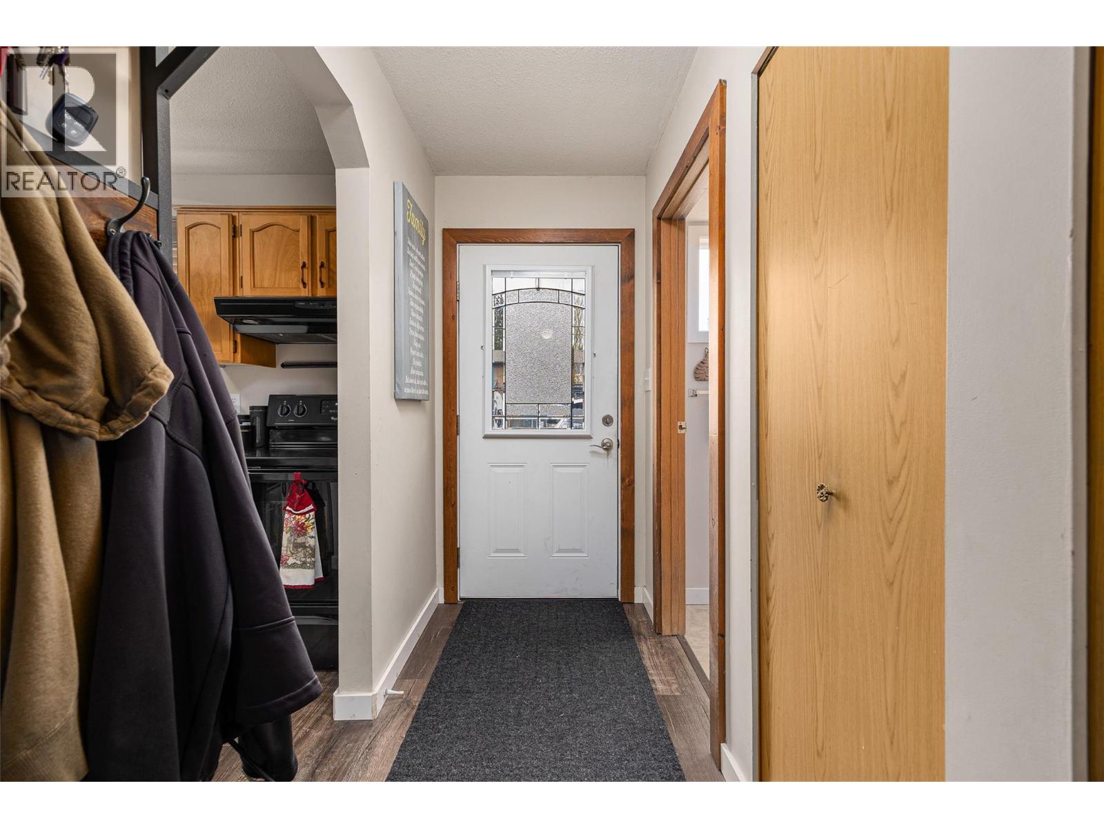 970 OAKVILLE Street Unit# 104, Penticton