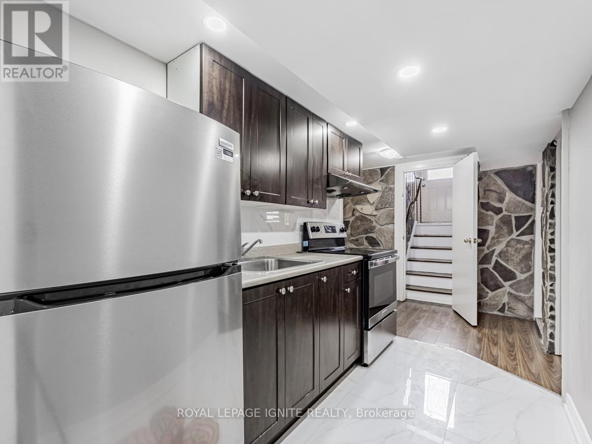 803 FAIRVIEW AVENUE - 18