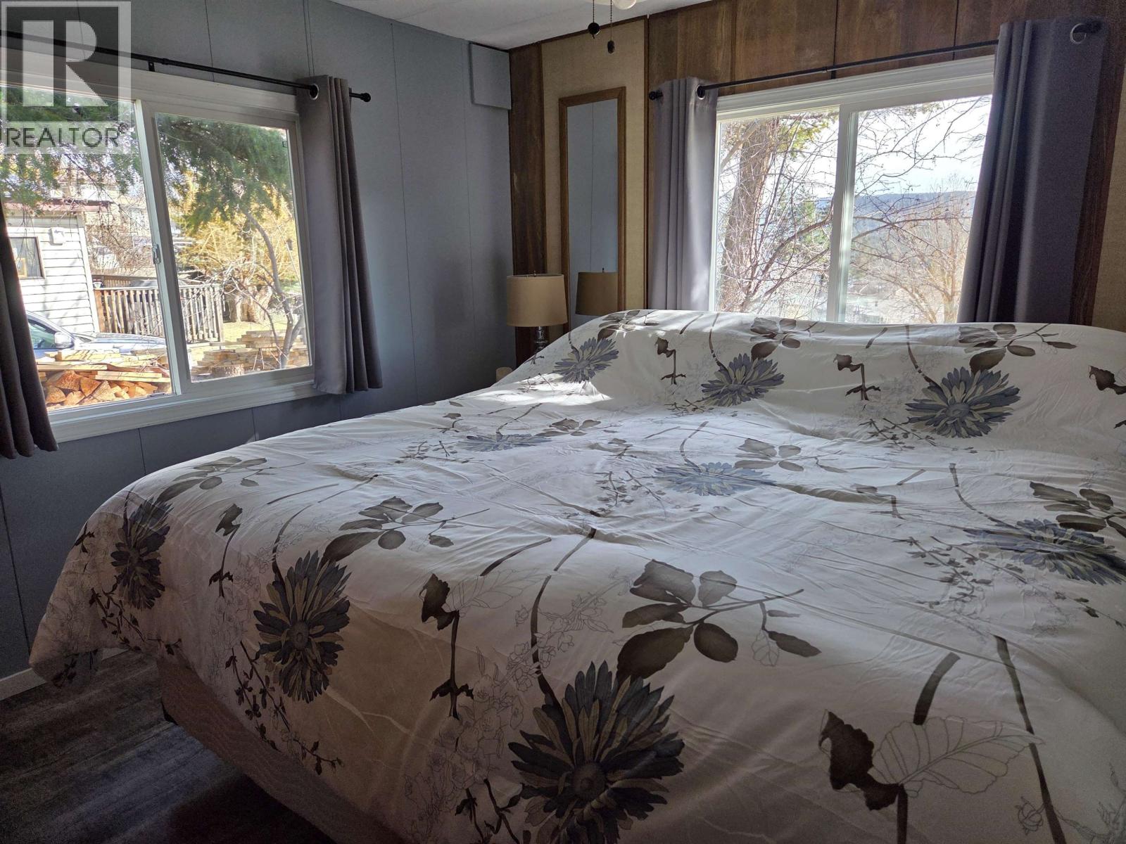 1182 N 3RD AVENUE - 8