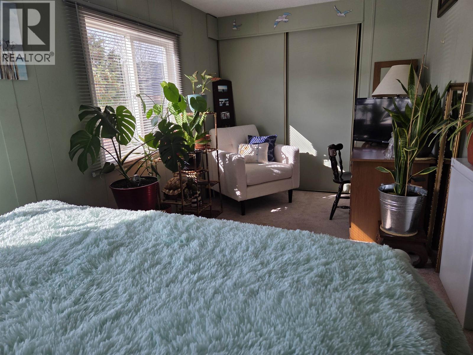 1182 N 3RD AVENUE - 23