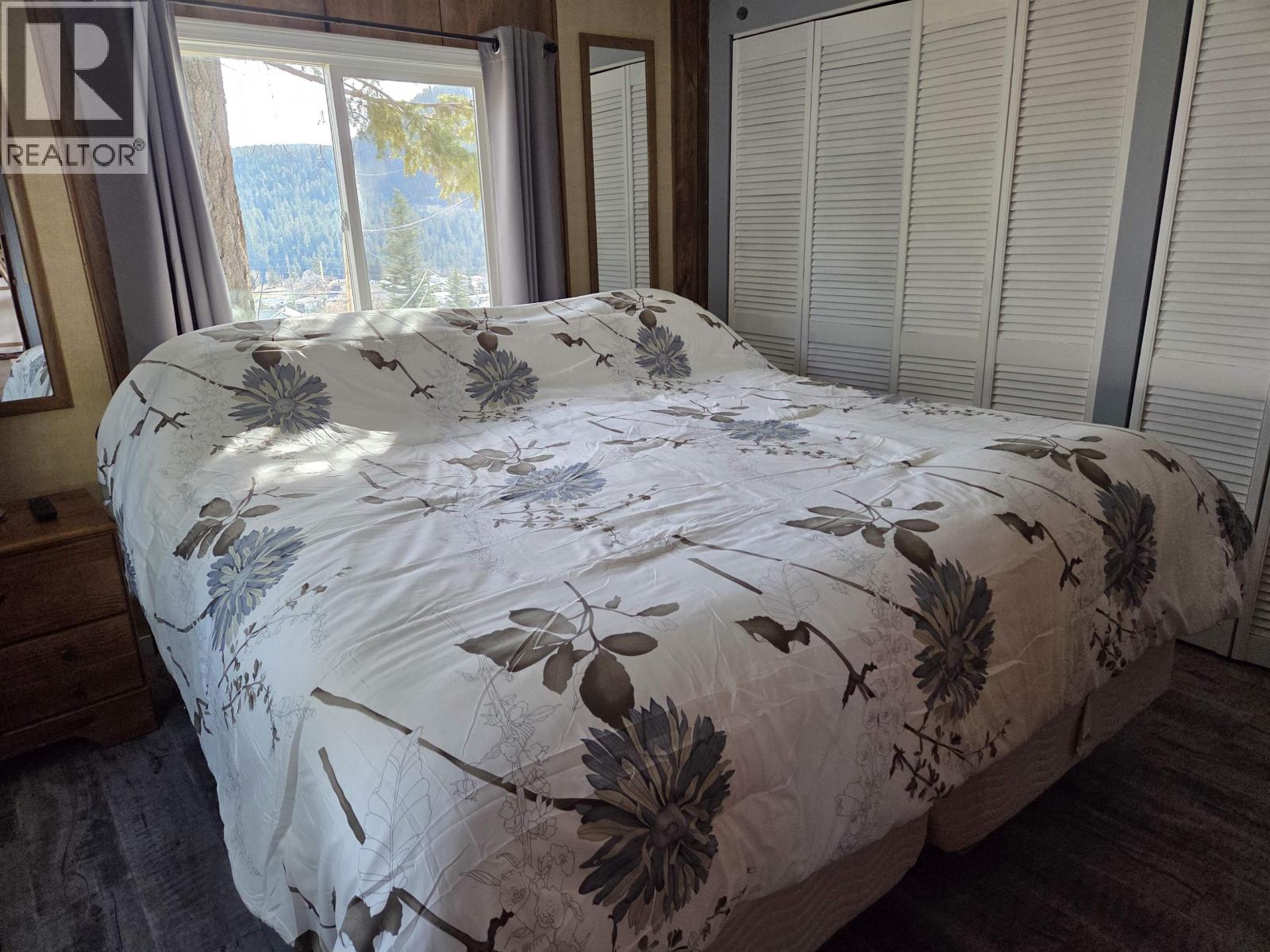 1182 N 3RD AVENUE - 9