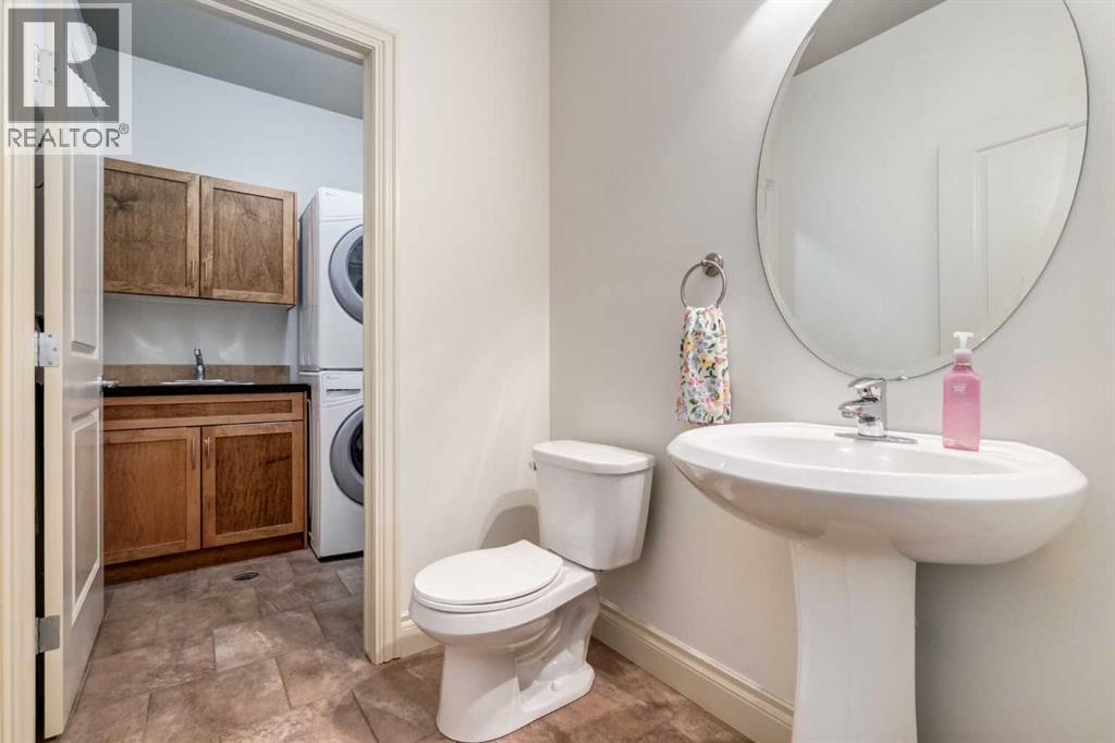 
          2413 2 Avenue Northwest
            <br/>
            <span>Calgary</span>
            , 
            <span>AB</span>
             <span>T2N0H5</span>
         - Photo 19