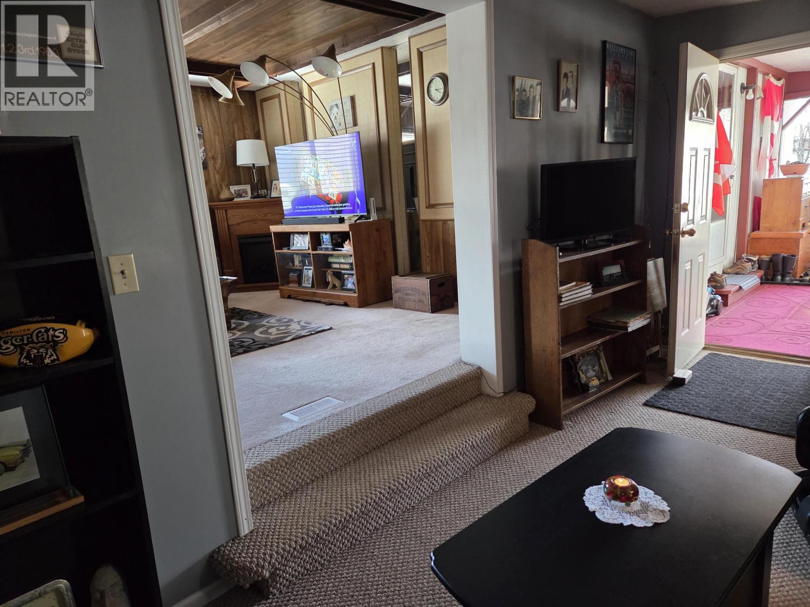 1182 N 3RD AVENUE - 18