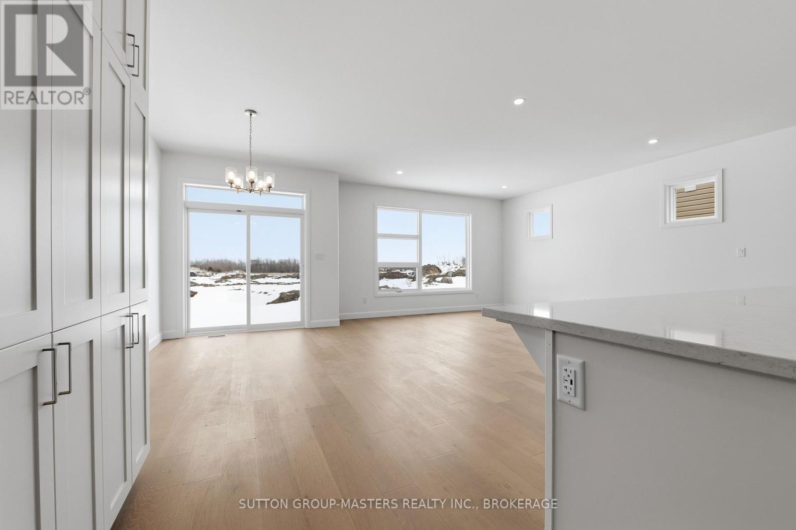 255 PRATT DRIVE - 12