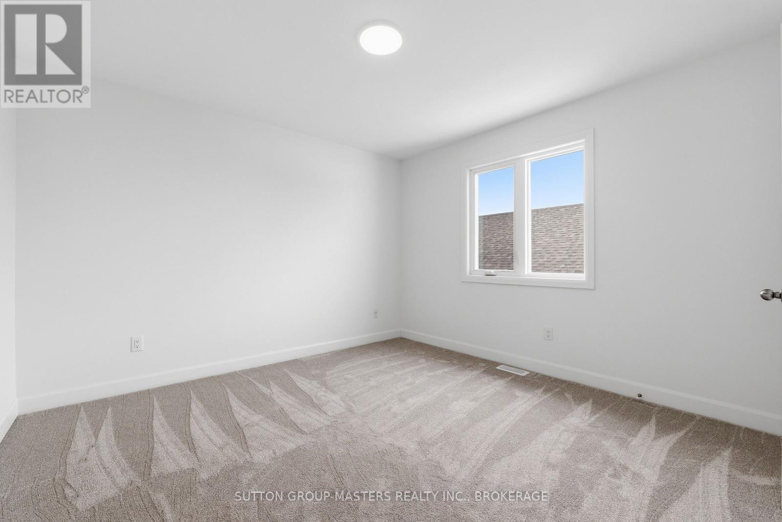 255 PRATT DRIVE - 35