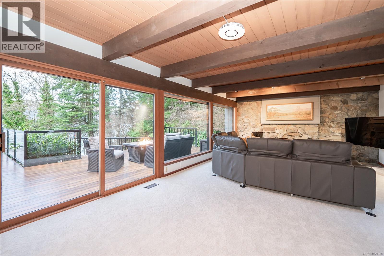 1141 Joyce Rd - 27