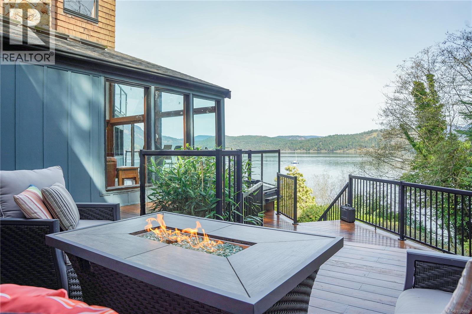 1141 Joyce Rd, Cowichan Bay