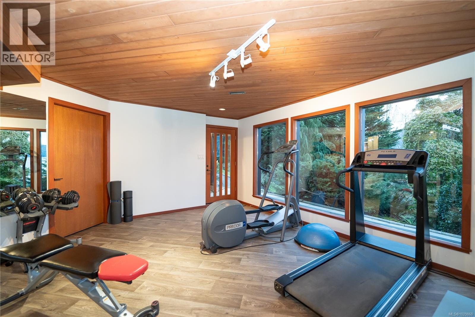 1141 Joyce Rd - 71