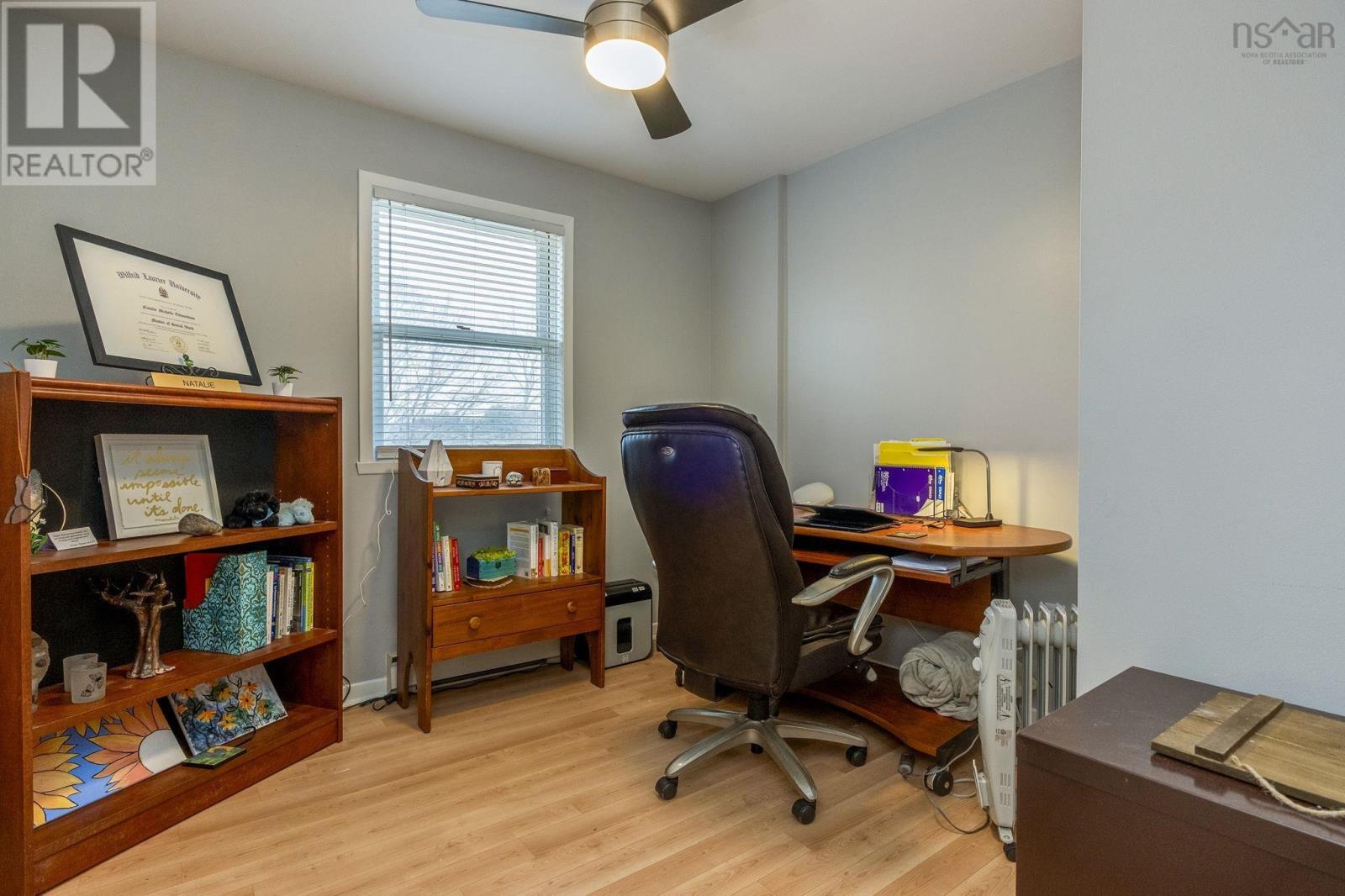 Property 23 of 37 of 21 Clairmont Road