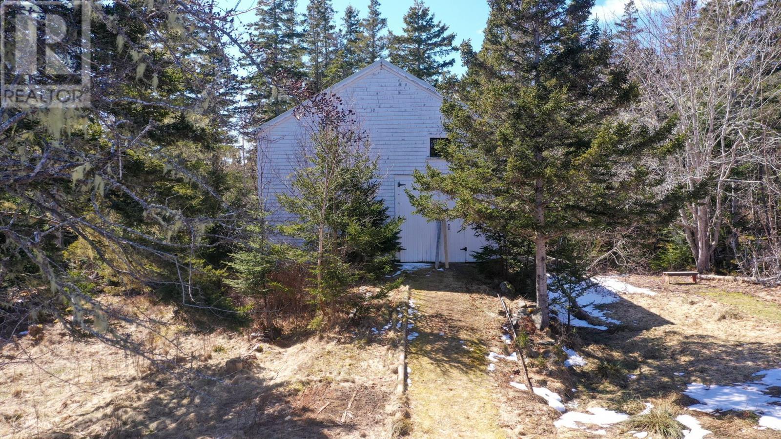 Property 44 of 49 of 5168 Highway 331