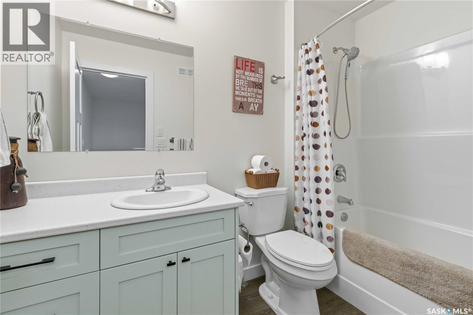 #25 301 CENTENNIAL ROAD - 15