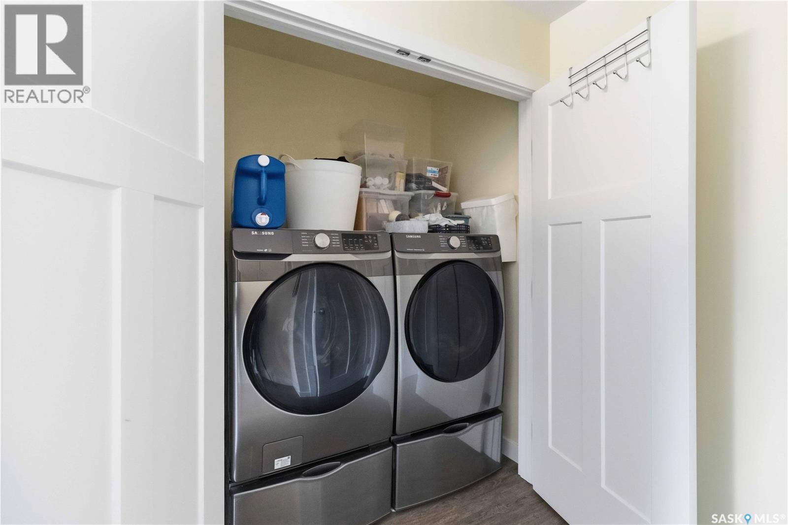 #25 301 CENTENNIAL ROAD - 19