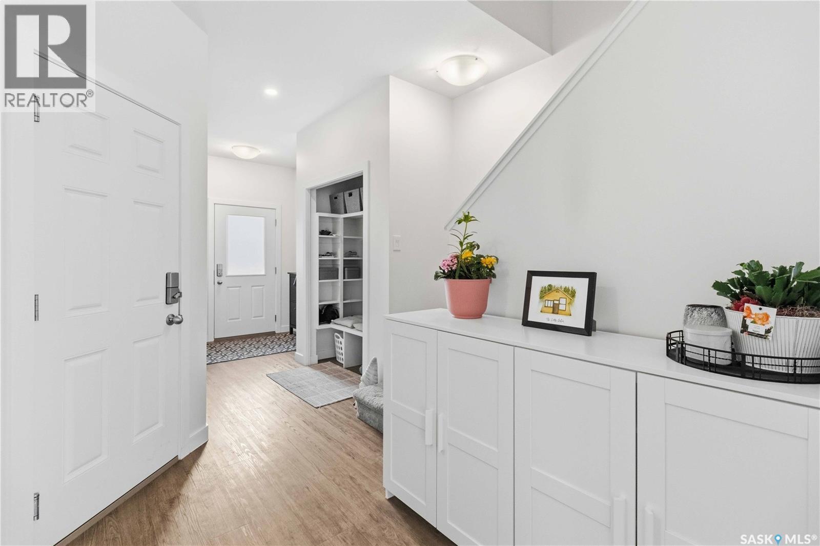 #25 301 CENTENNIAL ROAD - Image 3