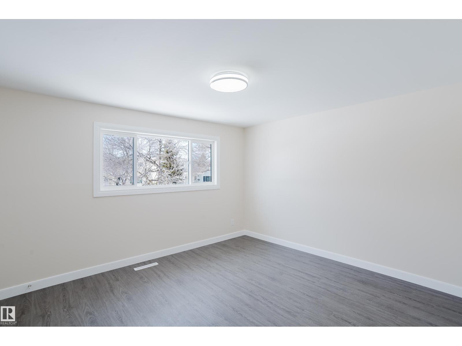 13305 89A ST NW, Edmonton