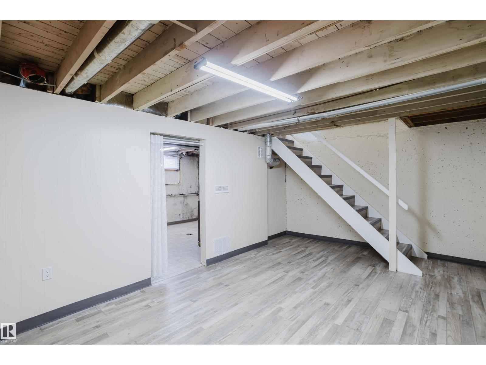 13305 89A ST NW, Edmonton