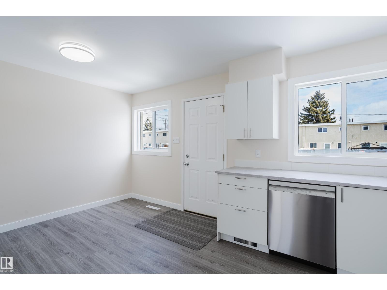 13305 89A ST NW, Edmonton