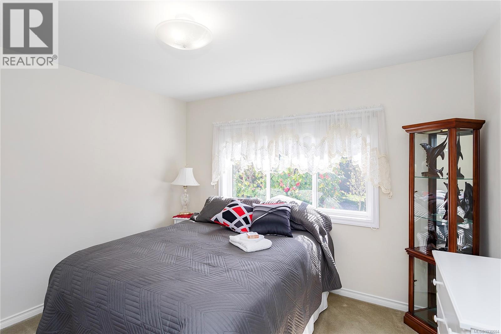 154 COLUMBIA ST - 15