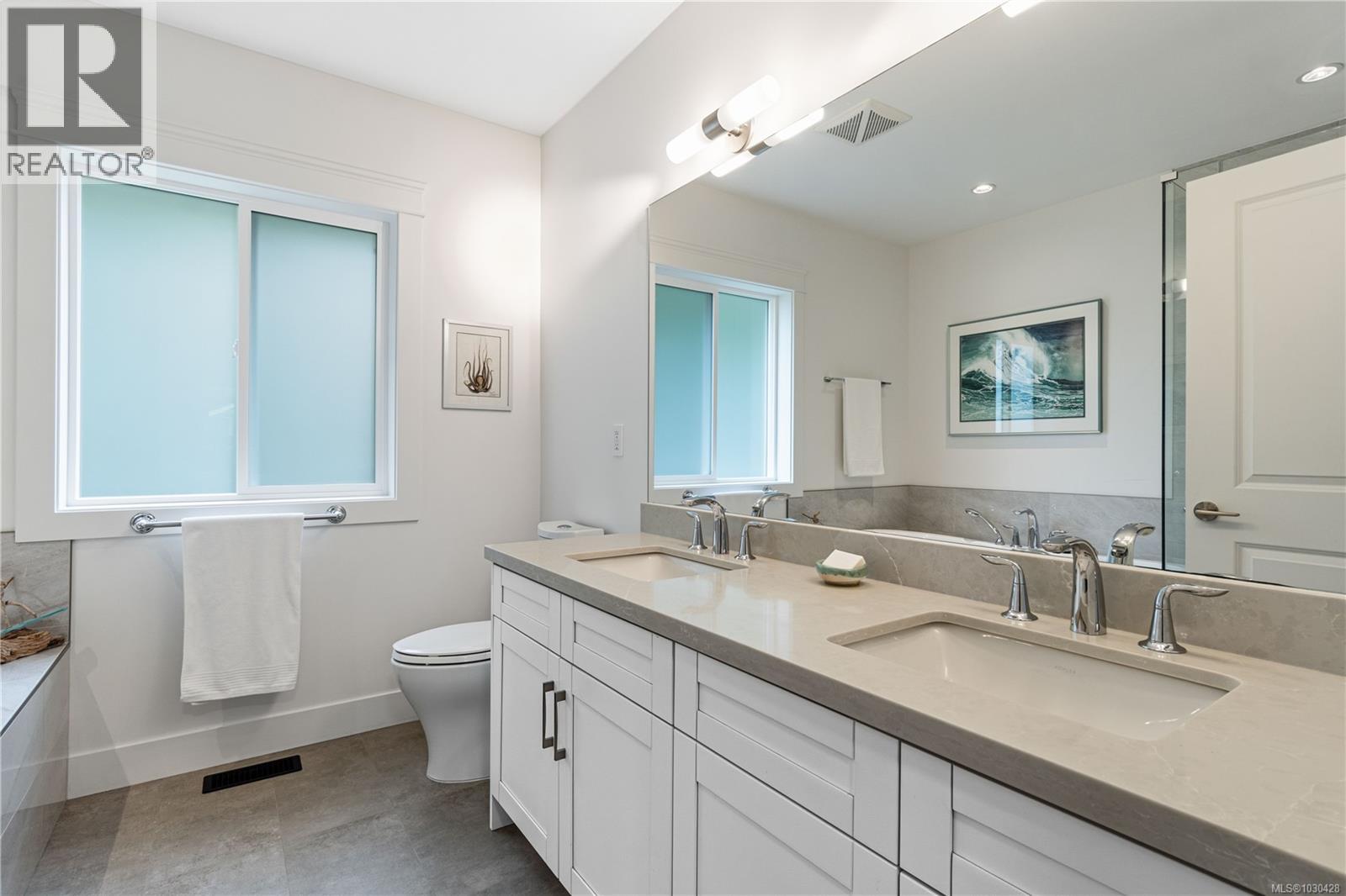 #112 5160 HAMMOND BAY RD - 26