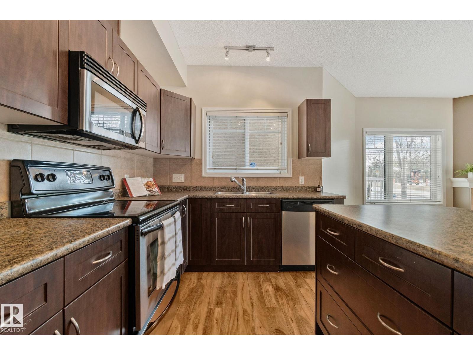 #120 8931 156 ST NW, Edmonton