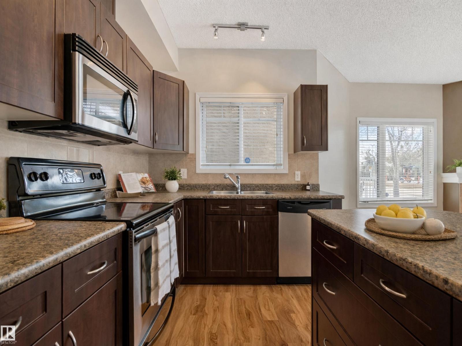 #120 8931 156 ST NW, Edmonton