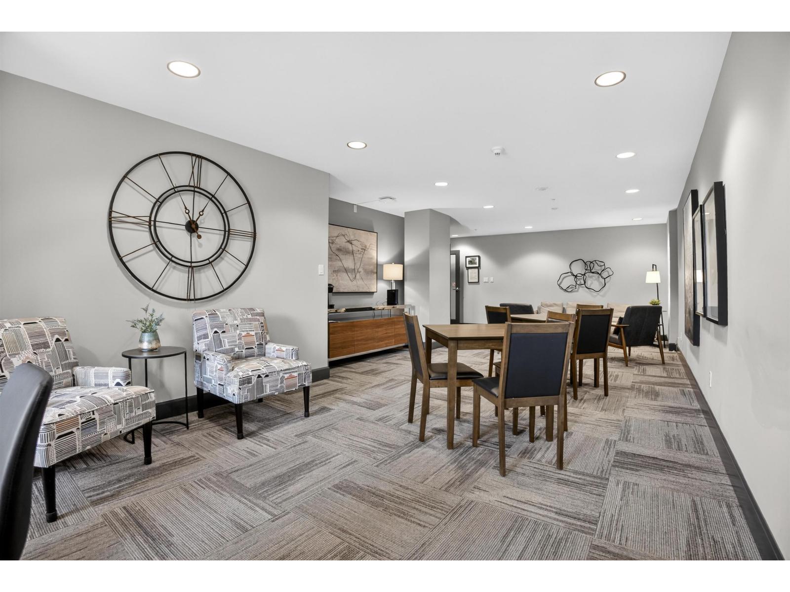 406 1551 FOSTER STREET, White Rock