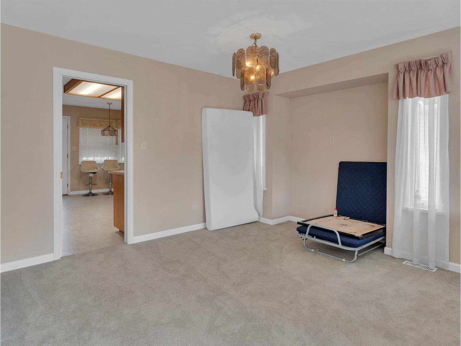 32337 NAKUSP DRIVE, Abbotsford