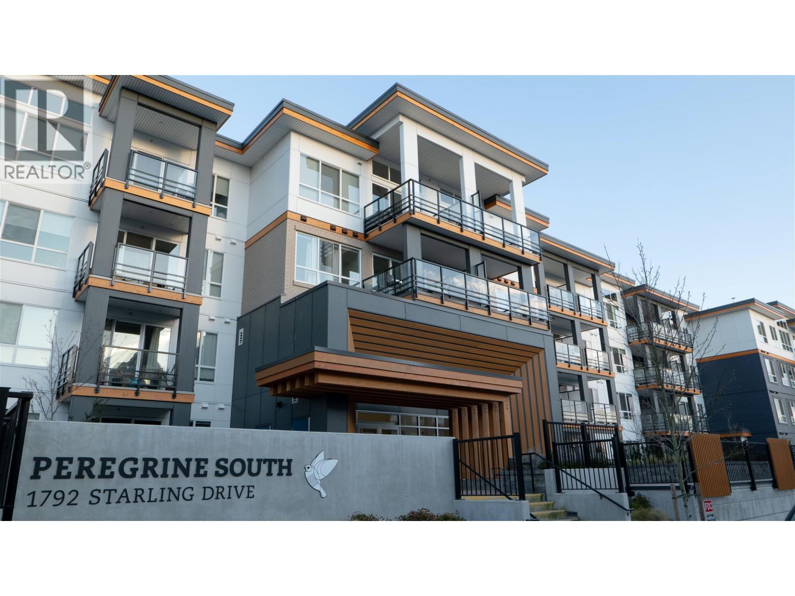 216 1792 STARLING DRIVE, Tsawwassen