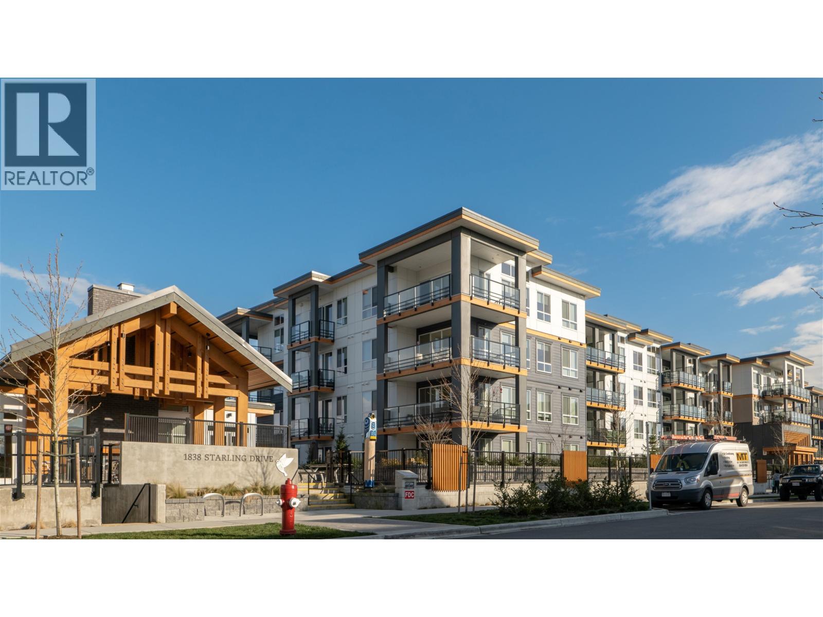 216 1792 STARLING DRIVE, Tsawwassen