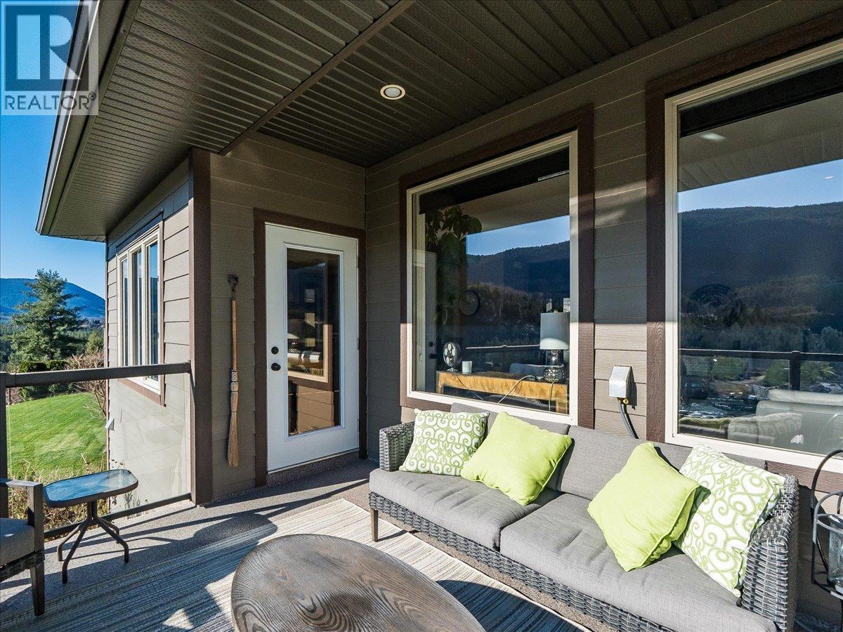 3733 Williston Road, Castlegar