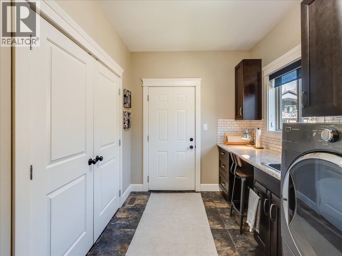 3733 Williston Road, Castlegar