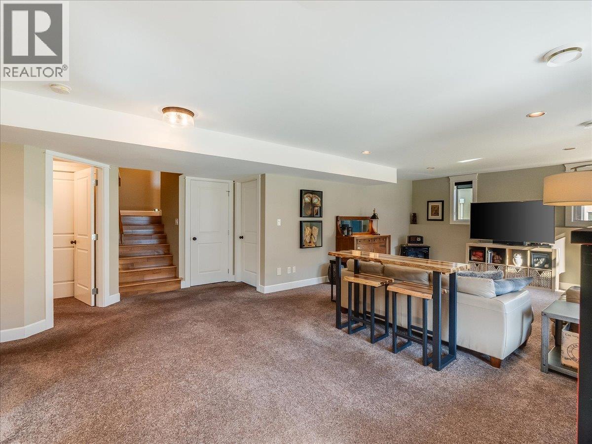 3733 Williston Road, Castlegar