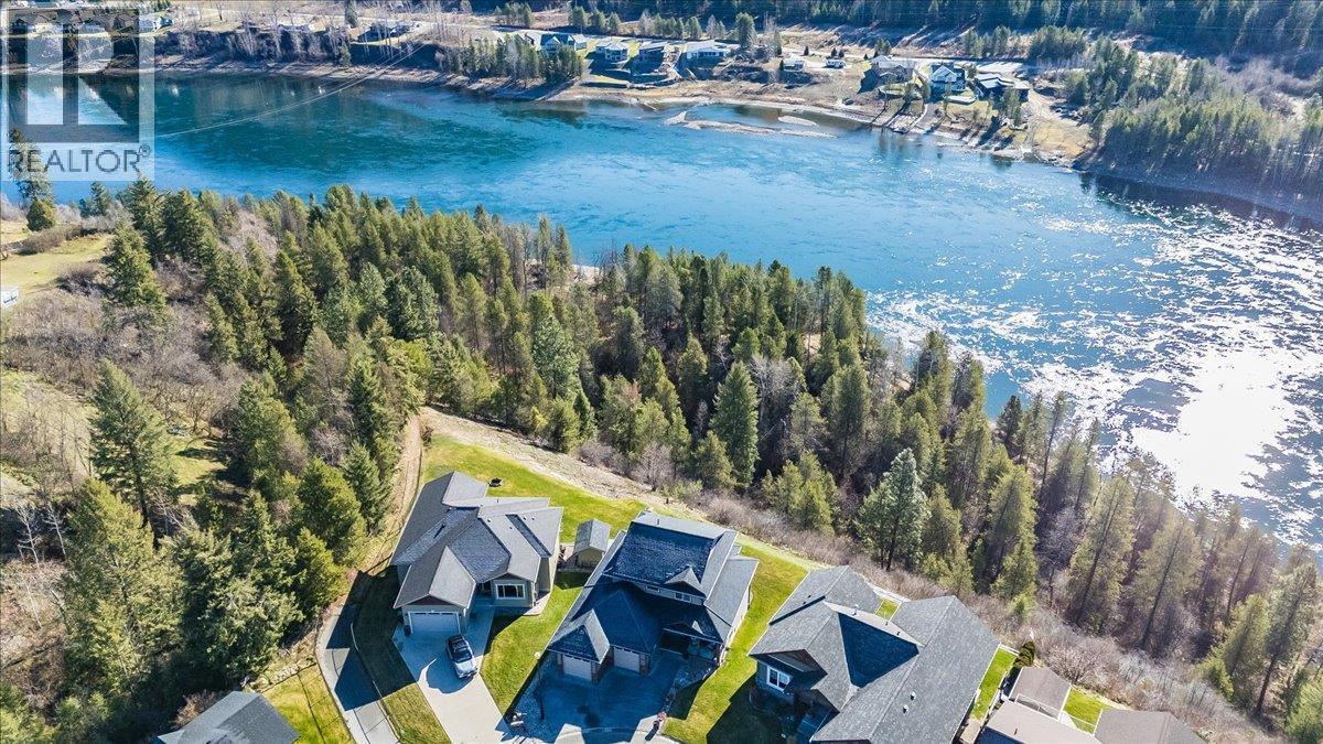 3733 Williston Road, Castlegar