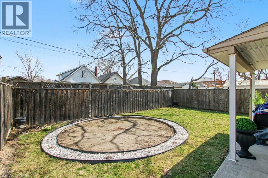 284 NORMANHURST Avenue - 45