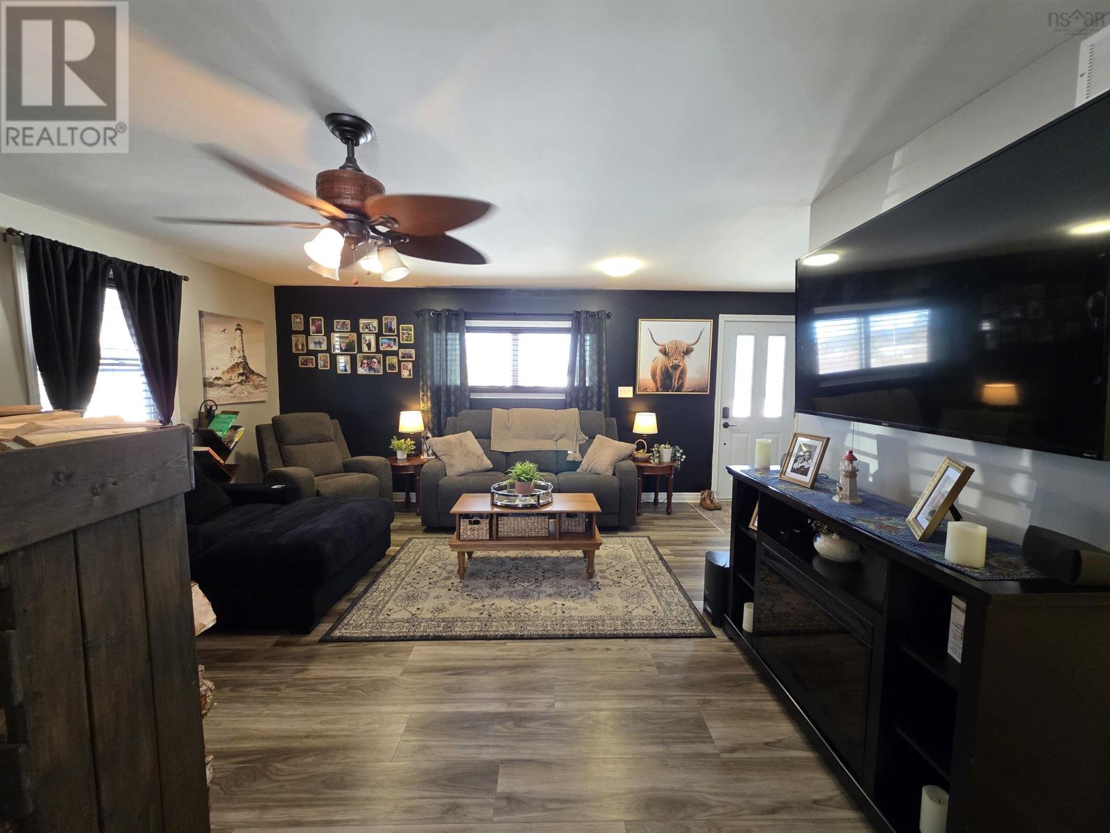 Property 27 of 35 of 5231 Grand Mira North Road