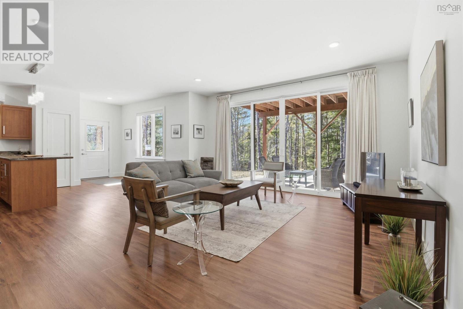 Property 18 of 50 of 4938/4940 Highway 2