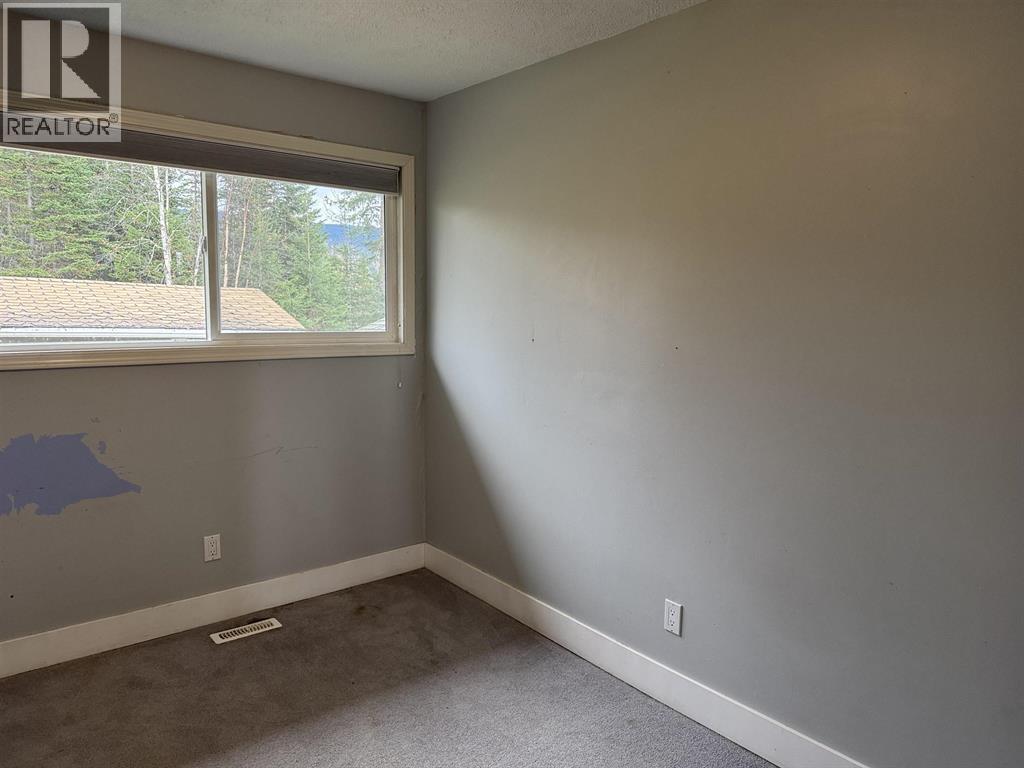 234 CENTENNIAL DRIVE - 7
