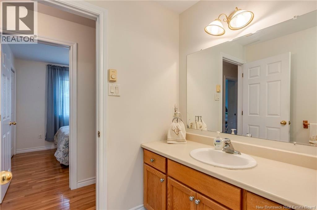 2 AURORA BOULEVARD - 27