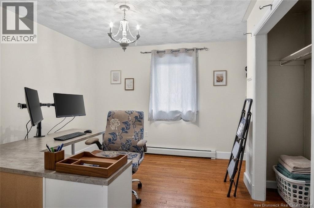 49 SWANTON DRIVE - 17