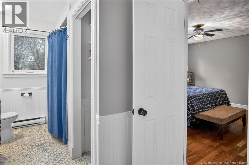 49 SWANTON DRIVE - 16