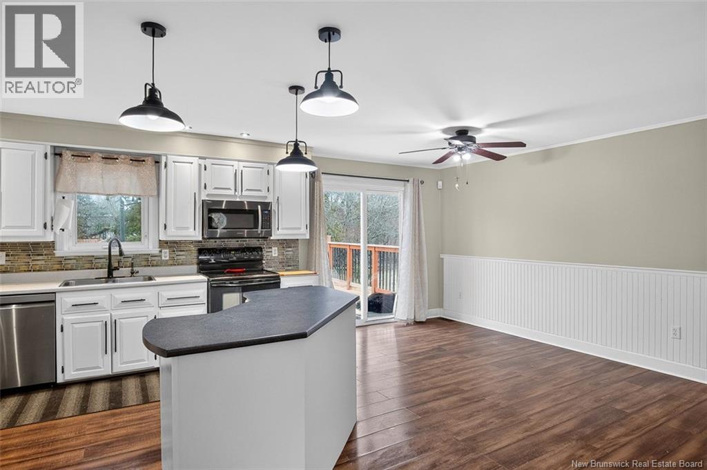 49 SWANTON DRIVE - 8