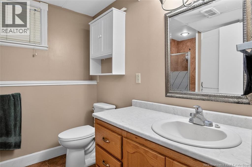 49 SWANTON DRIVE - 27