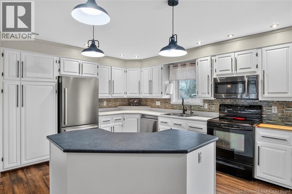 49 SWANTON DRIVE - 5