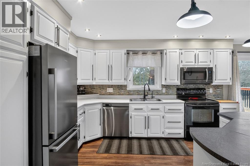 49 SWANTON DRIVE - 7